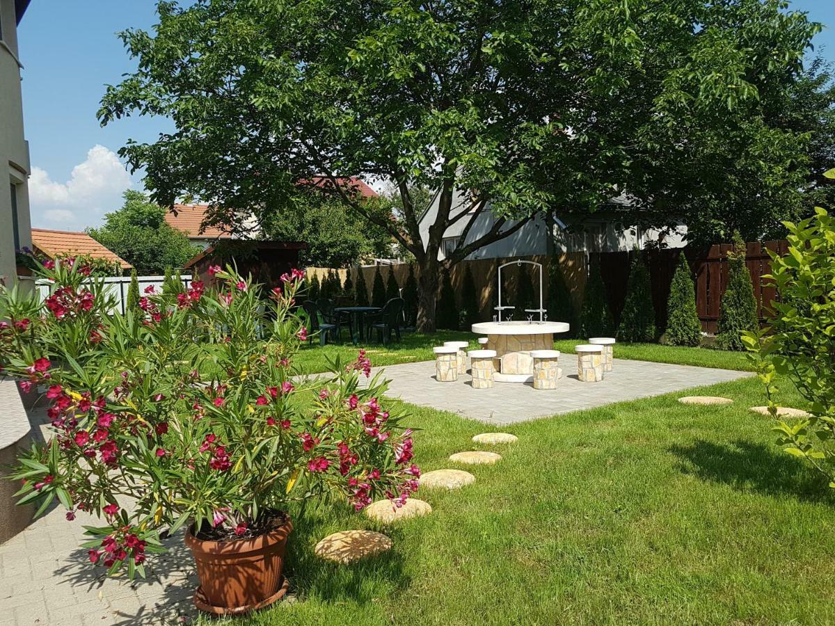 Villa Bellanova Hajdúszoboszló Esterno foto